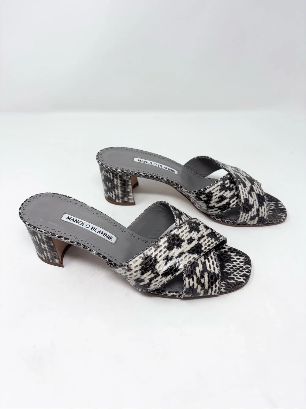 Manolo Blahnik Otawi Snakeskin Leather Crisscross Mule Sandal Black Cream 39.5